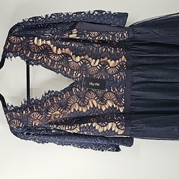 City Chic Navy Blue Elbow Length Sleeve Long Formal Evening Gown Sz:22 - Picture 3 of 16